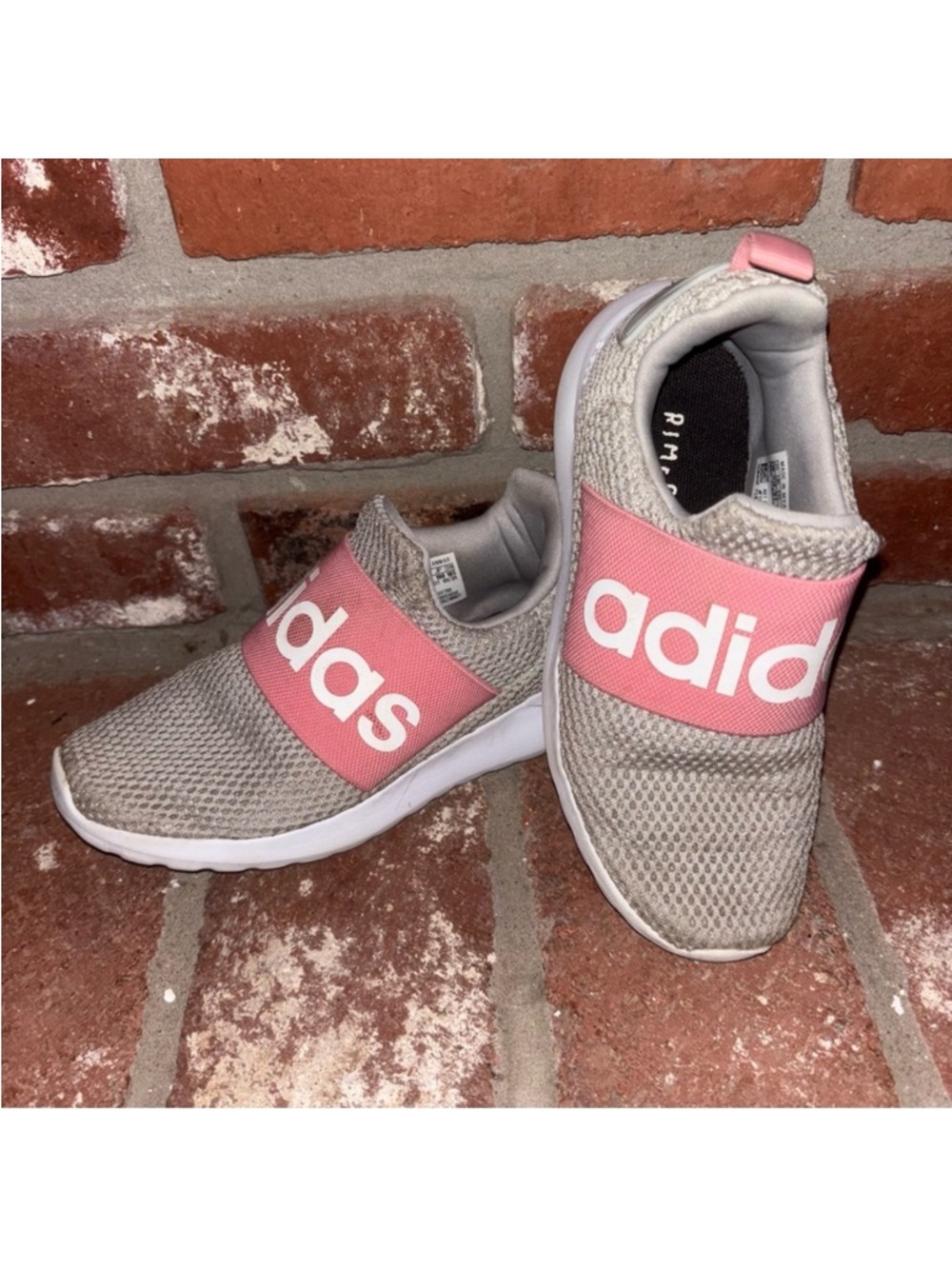Adidas Girl’s Kids Sneakers Tennis Shoes No Tie in Gray and Pink Size 13